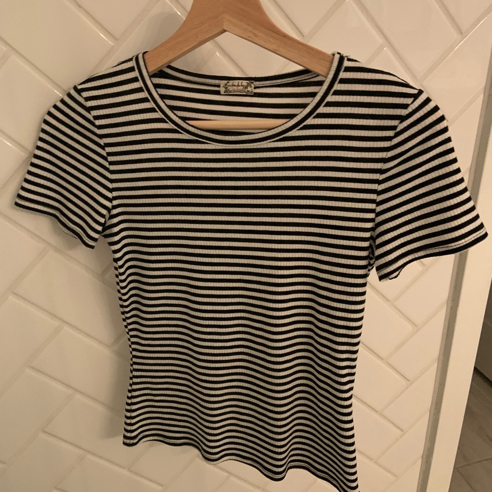 Tee